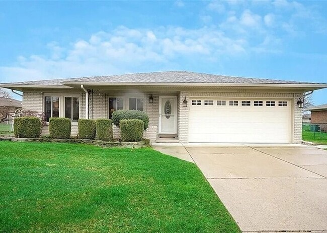 property at 41223 Sesame Dr