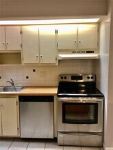 9753 W McNab Rd in Tamarac, FL - Building Photo - Building Photo