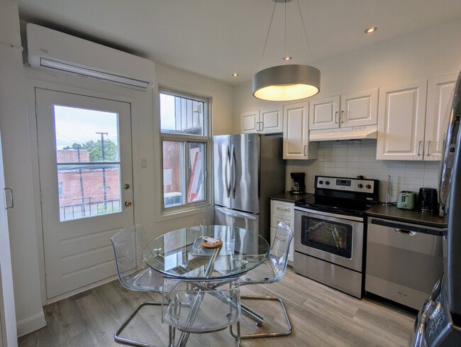 4010 Rue Hochelaga