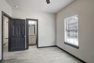 5624 Kittridge St in Houston, TX - Building Photo - Building Photo