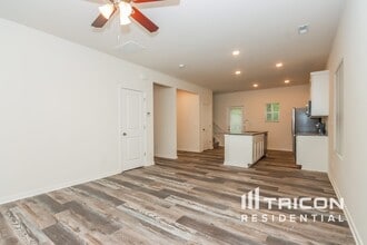113 Sunwood Ct in Statesville, NC - Building Photo - Building Photo