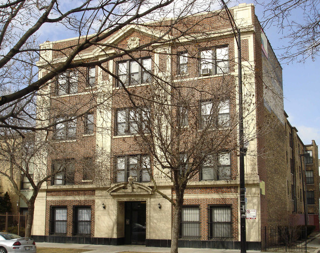 1414 W Pratt Blvd in Chicago, IL - Building Photo - Building Photo