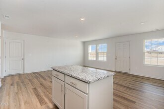 261 Johnson Rdg Wy, Unit Units 6 in Four Oaks, NC - Building Photo - Building Photo