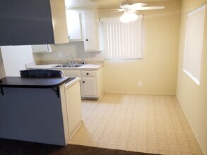 4201 Green Ave in Los Alamitos, CA - Building Photo - Building Photo
