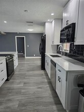 5370 NW 29th Ct in Margate, FL - Building Photo - Building Photo