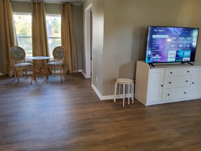 308 Taylor St in Columbus, MS - Foto de edificio - Building Photo