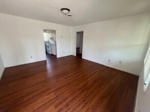 332 Pelham Creek Dr in Seneca, SC - Building Photo - Building Photo