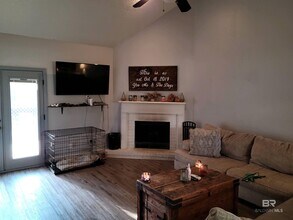 1000 Dolive Springs Dr in Daphne, AL - Building Photo - Building Photo