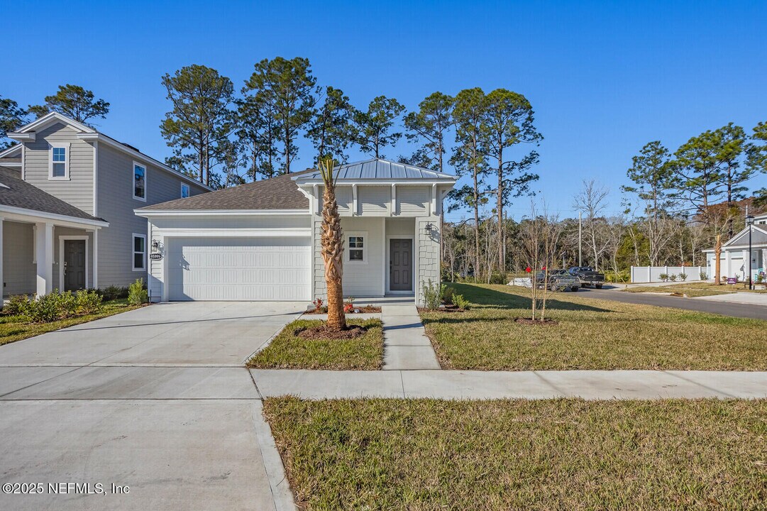 95999 Surrey Pl in Fernandina Beach, FL - Building Photo