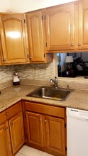3000 NW 48th Terrace in Lauderdale Lakes, FL - Building Photo - Building Photo