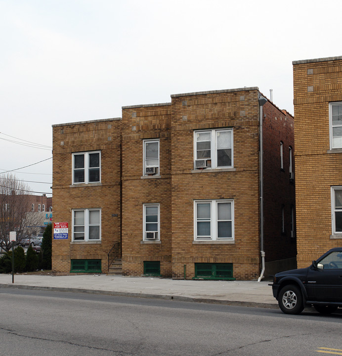 72-74 Main Ave in Passaic, NJ - Building Photo