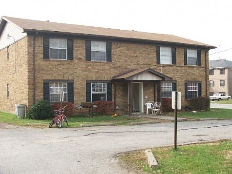 3112 Fordhaven Rd in Louisville, KY - Building Photo