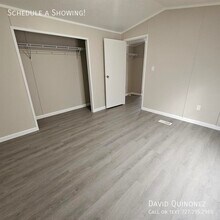 2737 W Washington Center Rd in Fort Wayne, IN - Building Photo - Building Photo