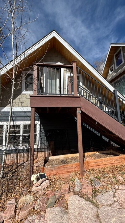 212 Illinois Ave in Manitou Springs, CO - Building Photo