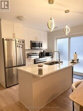 1605 Creekway Private in Ottawa, ON - Building Photo - Building Photo