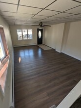 228 School St in Mount Carmel, PA - Building Photo - Building Photo