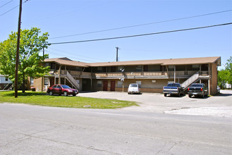 Westover House Apartments in Dallas, TX - Foto de edificio - Building Photo