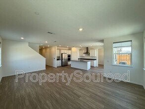 1567 Halo Ave in Manteca, CA - Building Photo - Building Photo