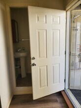 1504 S Atlantic Blvd, Unit B in Alhambra, CA - Foto de edificio - Building Photo