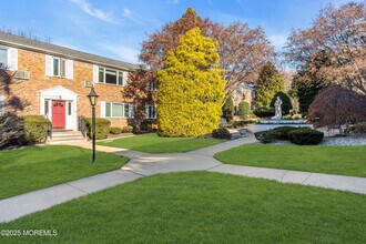 283 Spring St in Red Bank, NJ - Building Photo - Building Photo