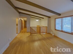 2361 5th St NW in New Brighton, MN - Building Photo - Building Photo