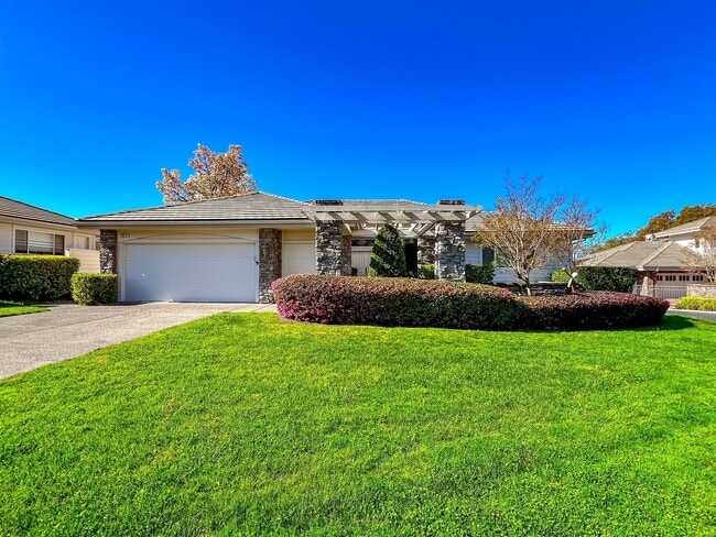 property at 945 Augusta Cir