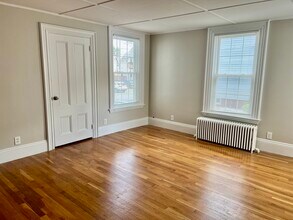 9 Arlington St in Reading, MA - Foto de edificio - Building Photo