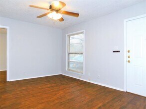 1515 Snyder St in Denton, TX - Building Photo - Building Photo