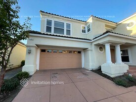 104 Cam Del Sol in Vallejo, CA - Building Photo