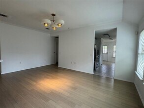 6809 Crestone Rd in Austin, TX - Building Photo - Building Photo