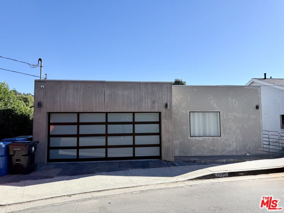 3416 Floyd Terrace in Los Angeles, CA - Foto de edificio