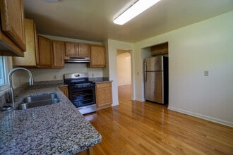 1264 Westcott St in Syracuse, NY - Building Photo - Building Photo