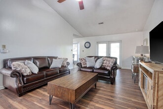 104 Spanish Oak Dr in Myrtle Beach, SC - Building Photo - Building Photo