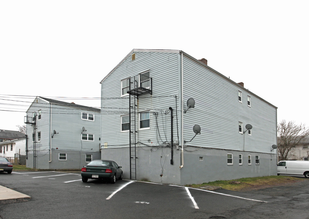 284-286 Powers St in New Brunswick, NJ - Building Photo