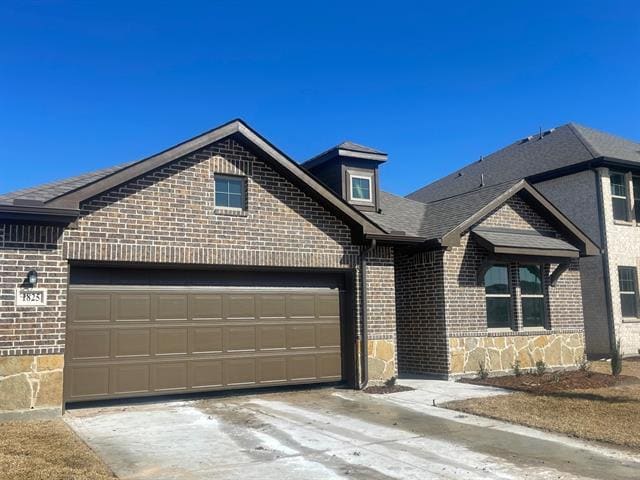 property at 1825 Plymouth Dr