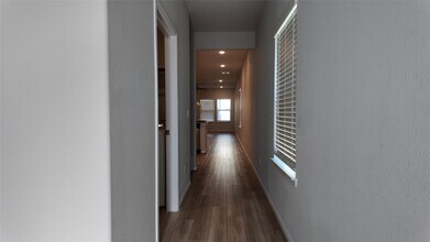 8356 Bristlecone Pne Wy in Magnolia, TX - Building Photo - Building Photo