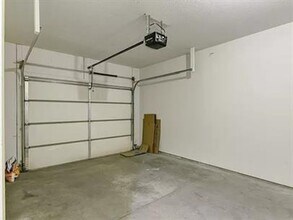 3446 Stoneway Ct in Champaign, IL - Building Photo - Building Photo