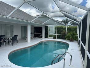 740 Lambton Ln in Naples, FL - Building Photo - Building Photo