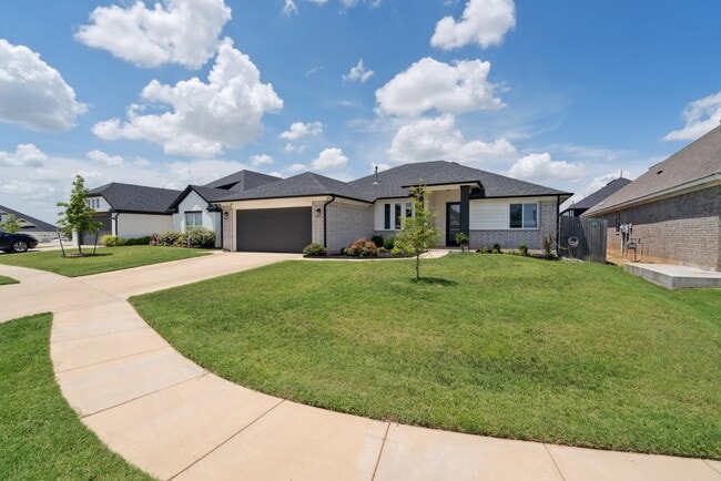 15908 Buffalo Dr in Oklahoma City, OK - Building Photo - Building Photo