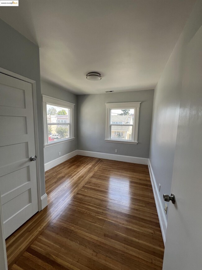 542 42nd St in Oakland, CA - Building Photo - Building Photo