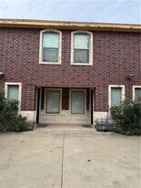 410 S 48th Ln in McAllen, TX - Building Photo