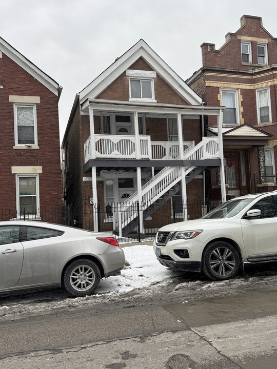 2620 S Sawyer Ave in Chicago, IL - Building Photo