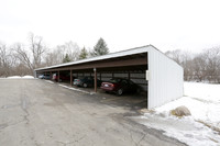 Woodland Park Apartments in Rockford, IL - Foto de edificio - Building Photo