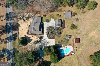 813 Sandy Creek Rd in Fayetteville, GA - Building Photo - Building Photo