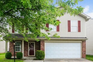 19298 Links Ln in Noblesville, IN - Building Photo