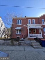 40 S 11th St in Lebanon, PA - Building Photo