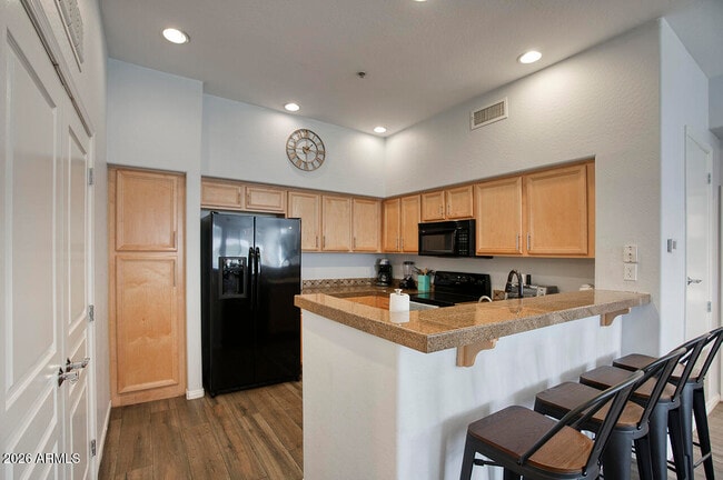 2989 N 44th St in Phoenix, AZ - Building Photo - Building Photo