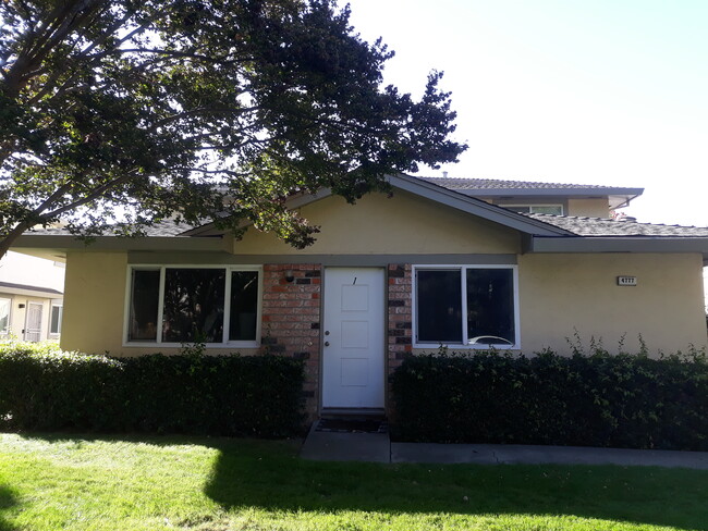 4777 Clydelle Ave, Unit #1 in San Jose, CA - Building Photo - Building Photo