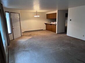 2413 Horizon St in Mount Vernon, WA - Building Photo - Building Photo