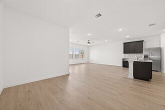 4323 Camden Lakes St in Fulshear, TX - Building Photo - Building Photo